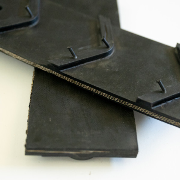 330 V Cleat X Cover Or Mor 8064 - Shipp Belting
