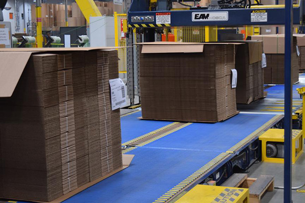 Corrugated Boxes Conveyor - Shipp Belting